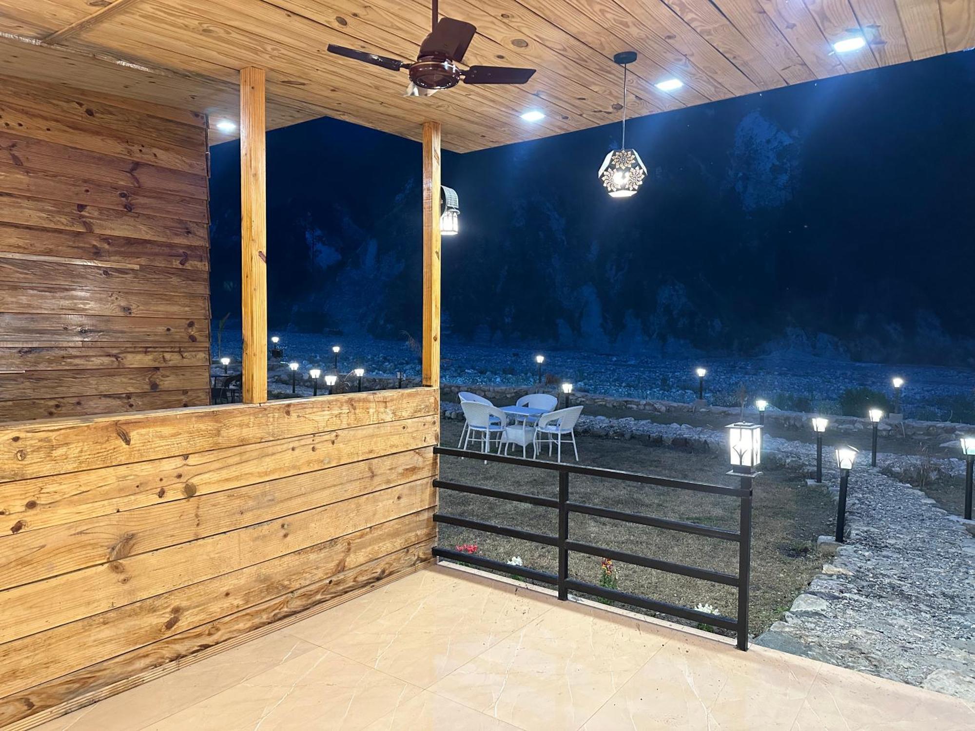 Cabana Riverside Resort - Kainchi Dham Nainital Esterno foto